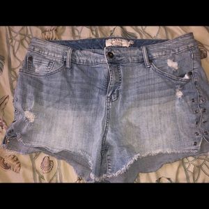 Light wash torrid short short